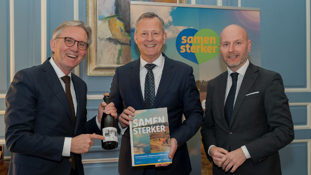 Kabinet zet licht op groen voor fusie Hilversum en Wijdemeren