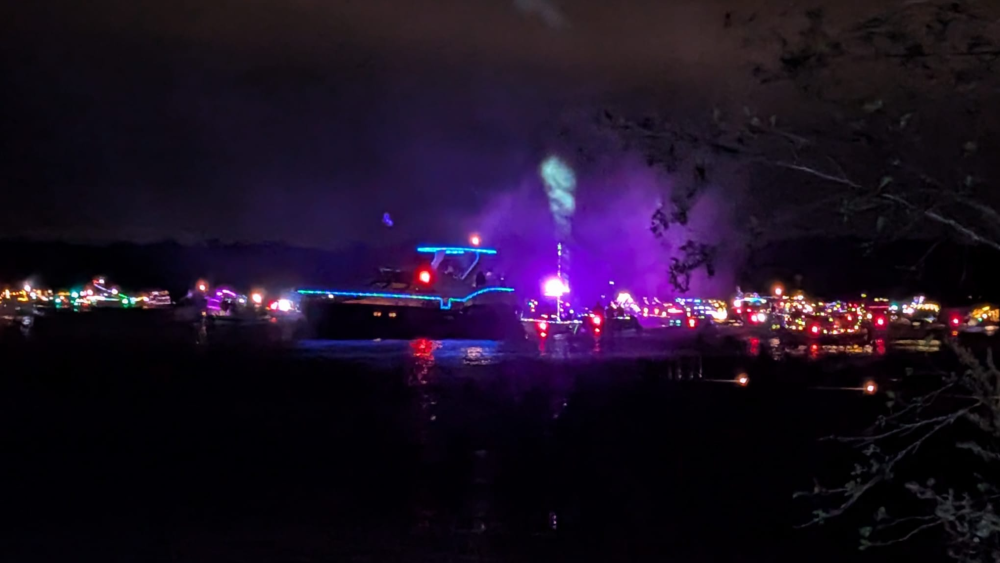 Sfeer en lichtspektakel tijdens Gondelvaart Loosdrecht