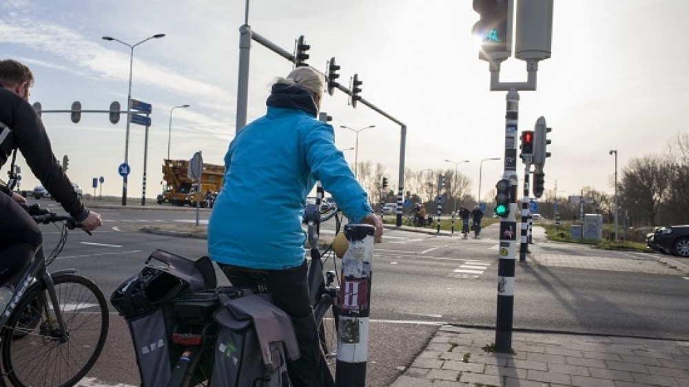 Vaker groen voor fietsers in 't Gooi moet 1,5 meter afstand mogelijk maken