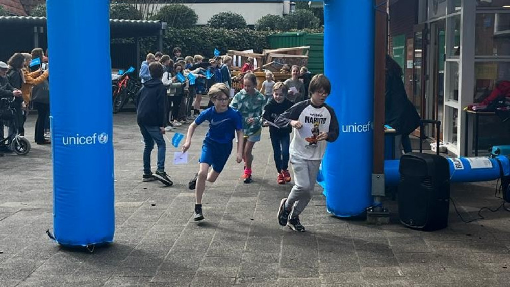 Rondjes rennen om de school voor het goede doel in Bussum: ''Leerlingen zijn erg fanatiek''