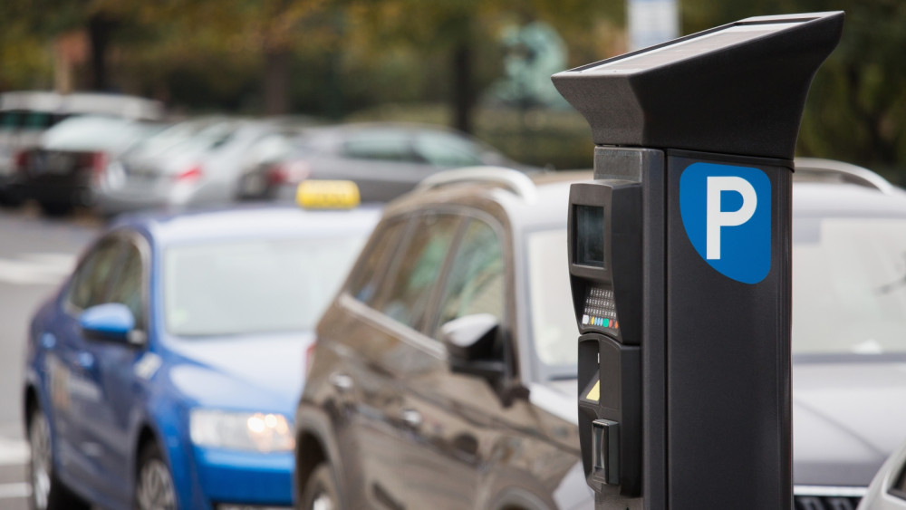 Hilversum maakt parkeren een stuk duurder: tarieven soms bijna verdubbeld