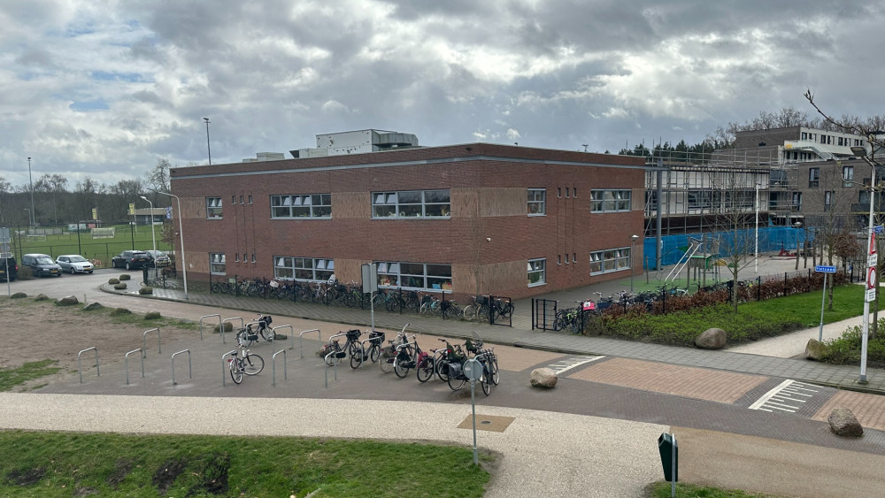 Geen buurtsporthal voor Hilversumse wijk, maar toch een gymzaal voor de basisschool