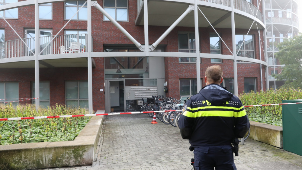 Woning in appartementencomplex Hilversum gesloten na twee explosies 