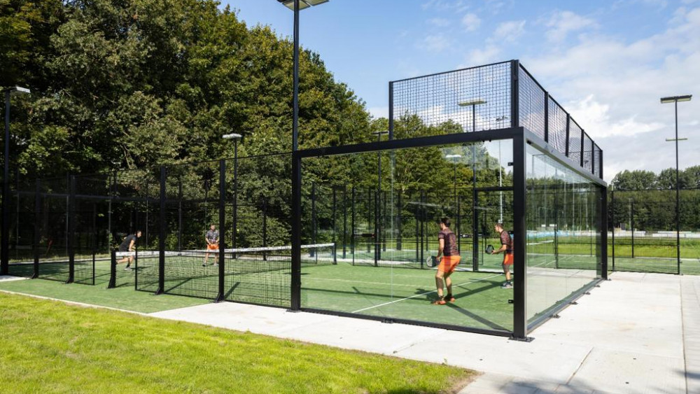 Waar blijven de padelbanen in Hilversum? Ruimtegebrek remt populaire sport
