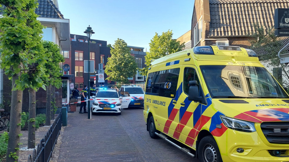 Steekincident op de Laanstraat in Hilversum, één verdachte aangehouden