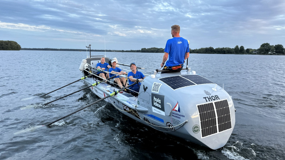 Van Gooimeer naar oceaan: roeiers trainen voor tocht van hun leven