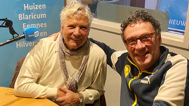 Platenproducer Hans van Hemert is twee zondagen uitgebreid aan het woord bij Peter Douglas in De Platenkast van...