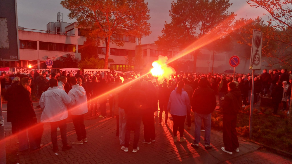 De sfeer maandagavond werd grimmig.