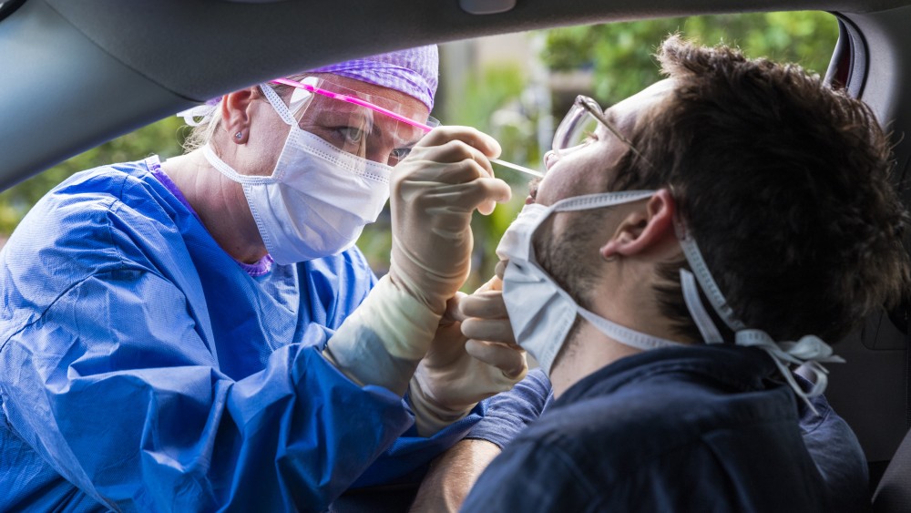 Aantal Gooise coronabesmettingen daalt weer verder: bijna niemand nog ziek