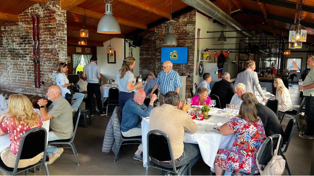 Het jubileumdiner voor oud-bestuursleden, ereleden en leden van verdienste