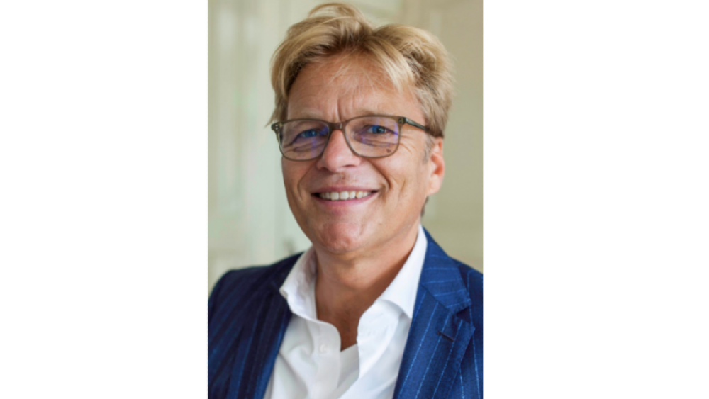 Luuc Jonker toen hij begon als directeur bij het Dudok Architectuur Centrum.