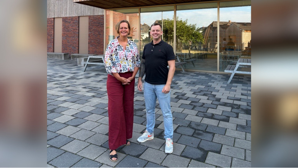 Schoolleiders Suzanne van der Kieft en Nigel Sinkeler