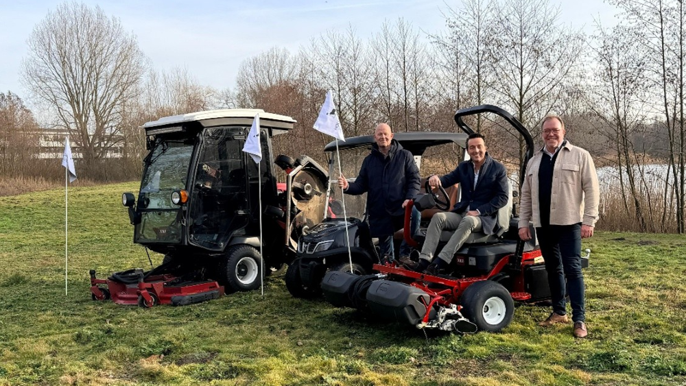 V.l.n.r.: Joris Slooten (operationeel directeur HGE) wethouder Mark Marshall en Hans Schaap (algemeen directeur HGE).