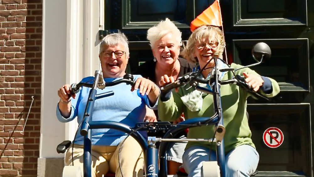 Vlnr.: Toontje (R.K. kerk Eemnes), Petra (vrijwilliger Zonnebloem Muiderberg & Muiden) Guke (vrijwilliger Zonnebloem Eemnes)